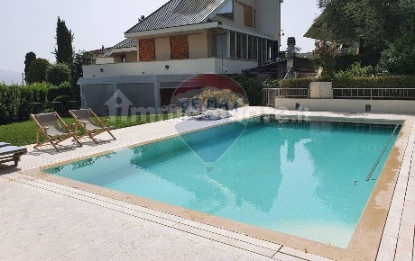 Foto Villa singola in Via del Fattoio, Cavriglia Castelnuovo Dei Sabbioni