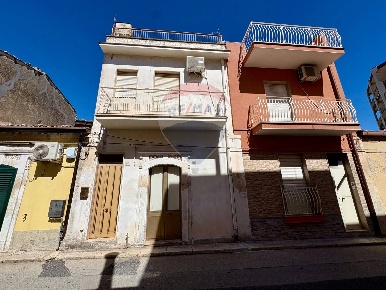 Foto Casa indipendente in Via San Francesco, Palazzolo Acreide Centro