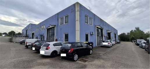 Foto Capannone industriale a Corciano di 280 m² con 2 locali in vendita