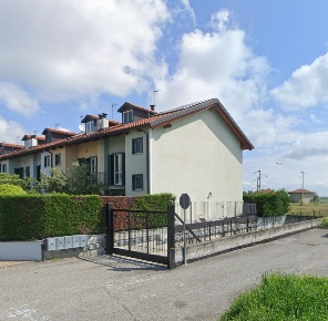 Foto Villa a schiera a San Maurizio Canavese di 200 m² con 6 locali