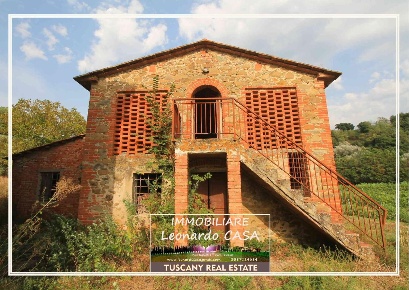 Foto Casale a Vinci Centro di 95 m² con 4 locali in vendita