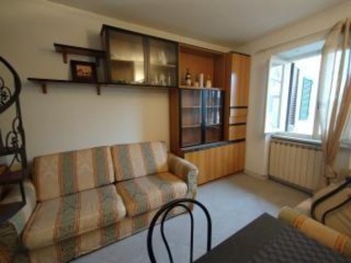 Foto Appartamento a Carrara Avenza di 55 m² con 3 locali in vendita