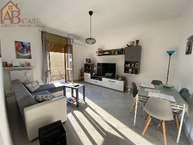 Foto Appartamento in via mazzini, Gambolò Centro di 100 m² con 3 locali