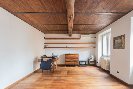 Foto Casa indipendente in via Prina, Monza San Biagio di 225 m² in vendita