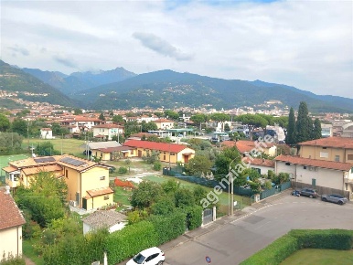 Foto Appartamento a Massa Romagnano di 90 m² con 4 locali in vendita