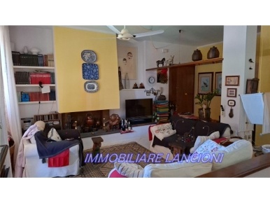 Foto Appartamento in RESPIGHI, Scandicci Casellina di 115 m² con 5 locali