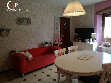 Foto Appartamento in via Giuseppe Garibaldi, Dicomano Centro di 60 m²