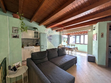 Foto Casa indipendente in Via Sacerdote Cabibbo, Ragusa Centro di 98 m²