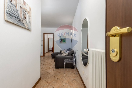 Foto Appartamento in VIA DON LUIGI PALAZZOLO, Lallio di 87 m² con 2 locali