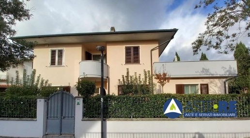 Foto Casa indipendente in Via Umberto Saba, Santa Croce sull'Arno Centro