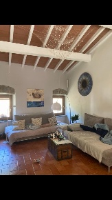Foto Case semi ndipendenti a Ameglia Centro di 116 m² con 3 locali