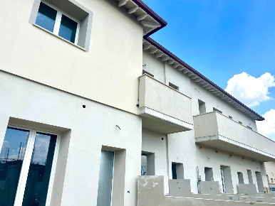 Foto Appartamento a Cascina Centro di 80 m² con 4 locali in vendita