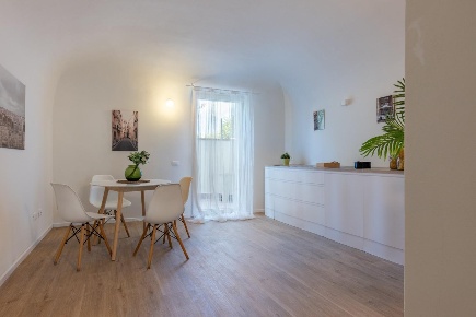 Foto Appartamento a Calcinaia Centro di 85 m² con 4 locali in vendita