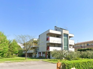 Foto Appartamento a Lucca Montuolo di 140 m² con 5 locali in vendita