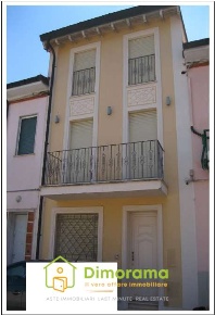 Foto Villa bifamiliare in Via Scutari  17, Viareggio Marco Polo - Don Bosco