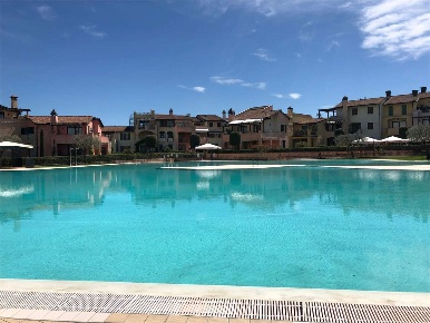 Foto Appartamento in Via Sermana  1, Peschiera del Garda di 52 m²