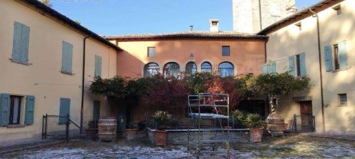 Foto Villa unifamiliare in Via san polo  19, Castelvetro di Modena Regina
