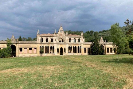 Foto Villa unifamiliare in Via dell'Abetone e del Brennero, di 2492 m²