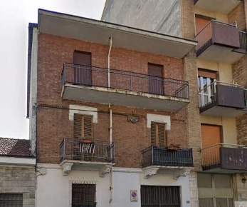 Foto Appartamento in Via Forlì, Torino Lucento di 76 m² con 4 locali