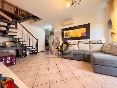 Foto Duplex a Rubiera di 112 m² con 4 locali in vendita