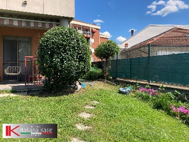 Foto Appartamento in strada Settimo, Torino Barca di 90 m² con 4 locali
