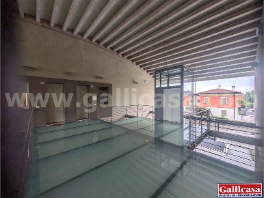 Foto Negozio in Via Arnaldo da Brescia  2, Orzinuovi Centro di 144 m²