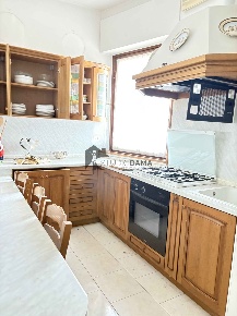 Foto Appartamento a Bedizzole Piazza di 350 m² con 5 locali in vendita