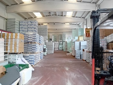 Foto Capannone industriale a Monte Cremasco di 400 m² con 1 locali