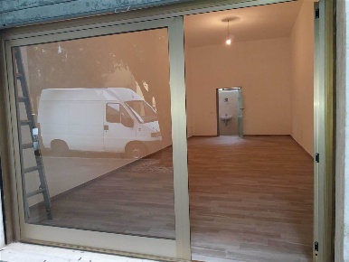 Foto Locale commerciale Grosseto Via dei Mille di 56 m² con 1 locali