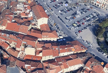 Foto Magazzino a Prato Centro Storico - Duomo di 75 m² con 1 locali