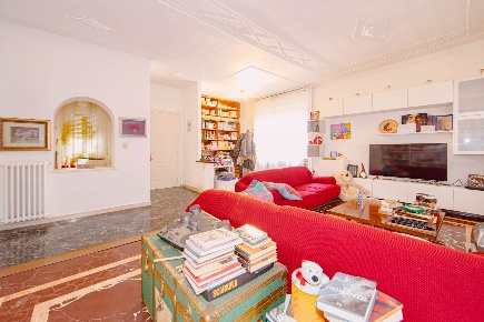 Foto Appartamento in Via Nazario sauro  25, Vigevano Ospedale di 196 m²