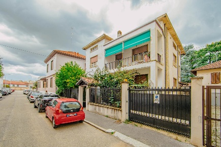 Foto Villa unifamiliare in Via Nazario sauro  25, Vigevano Ospedale