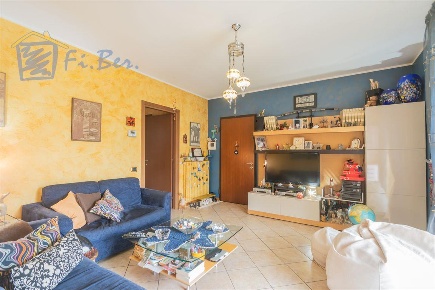Foto Appartamento in Via Marconi, Pioltello Centro di 100 m² con 3 locali