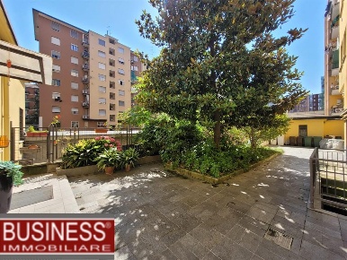 Foto Appartamento in Largo Gelsomini, Milano Giambellino di 55 m²