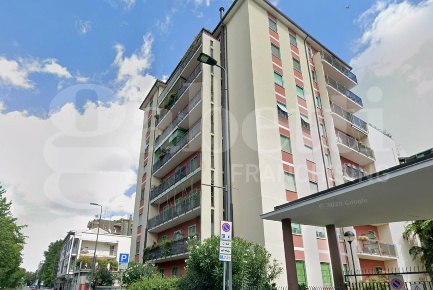 Foto Appartamento in Via Medeghino 31, Milano Chiesa Rossa di 90 m²