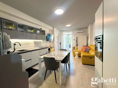 Foto Appartamento in Via COSIMO MICCOLI 00, Pomigliano d'Arco Centro