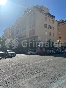 Foto Appartamento in Via Costantino Maes 4, Roma Bologna di 80 m²