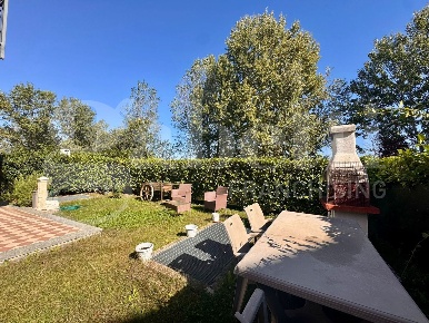 Foto Appartamento in Lussemburgo, Orbassano di 80 m² con 3 locali