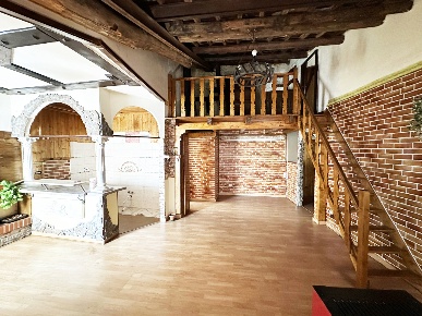 Foto Appartamento in Via San Pietro 14, Nepi Centro di 85 m² con 4 locali