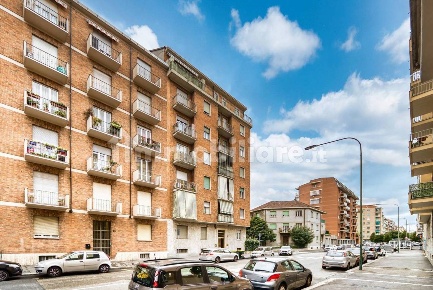 Foto Appartamento in Via LUIGI SALVATORE CHERUBINI 62, Torino di 96 m²