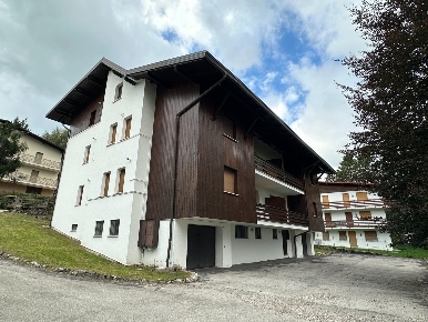 Foto Appartamento in via Ferrara, Asiago Centro di 65 m² con 3 locali