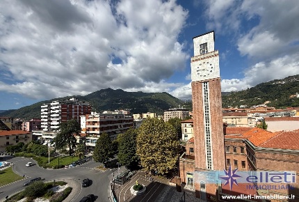 Foto Appartamento a Massa Centro di 70 m² con 2 locali in vendita
