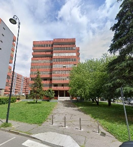 Foto Appartamento a Pieve Emanuele Centro di 81 m² con 4 locali in vendita
