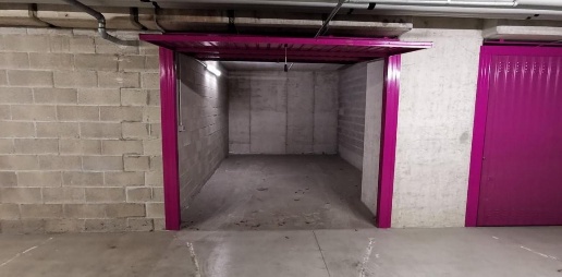 Foto Box a Milano Dergano di 41 m² con 2 locali in vendita