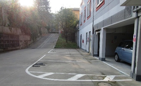 Foto Box a Besana in Brianza Centro di 16 m² con 1 locali in vendita