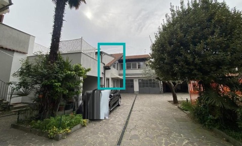 Foto Appartamento a Milano Figino di 135 m² con 4 locali in vendita