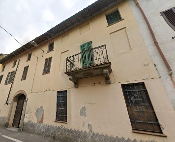 Foto Appartamento a Tromello Centro di 226 m² con 4 locali in vendita