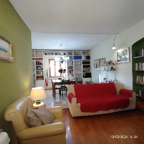 Foto Appartamento a Carrara Centro di 100 m² con 4 locali in vendita