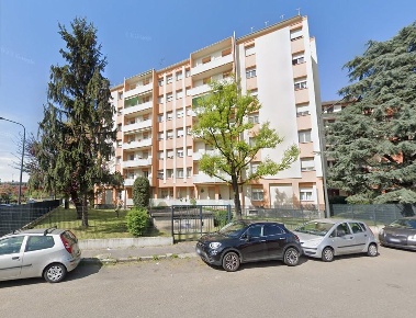 Foto Appartamento a Milano Certosa di 97 m² con 4 locali in vendita