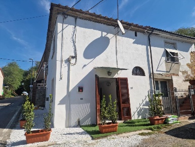 Foto Casa indipendente a Crespina Lorenzana di 67 m² con 3 locali